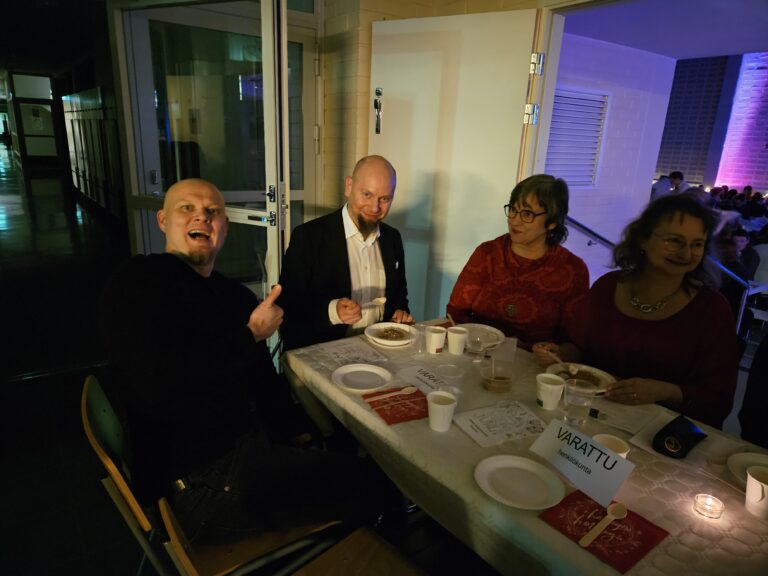 Perinteinen puurojuhla uusin voimin